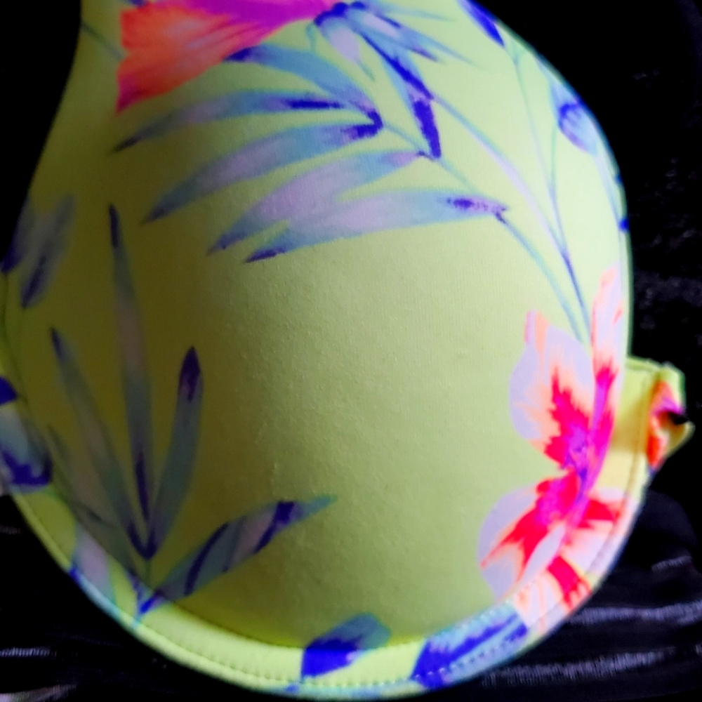 Victoria Secret Pink bras